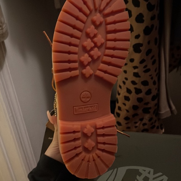 Brand new timberlands - Picture 3 of 3